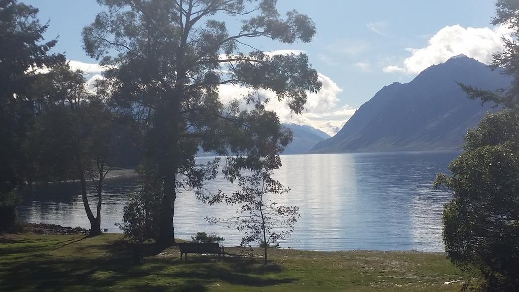 The Camp - Lake Hawea Eksteriør bilde